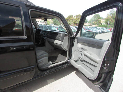 2007 Jeep Commander Sport