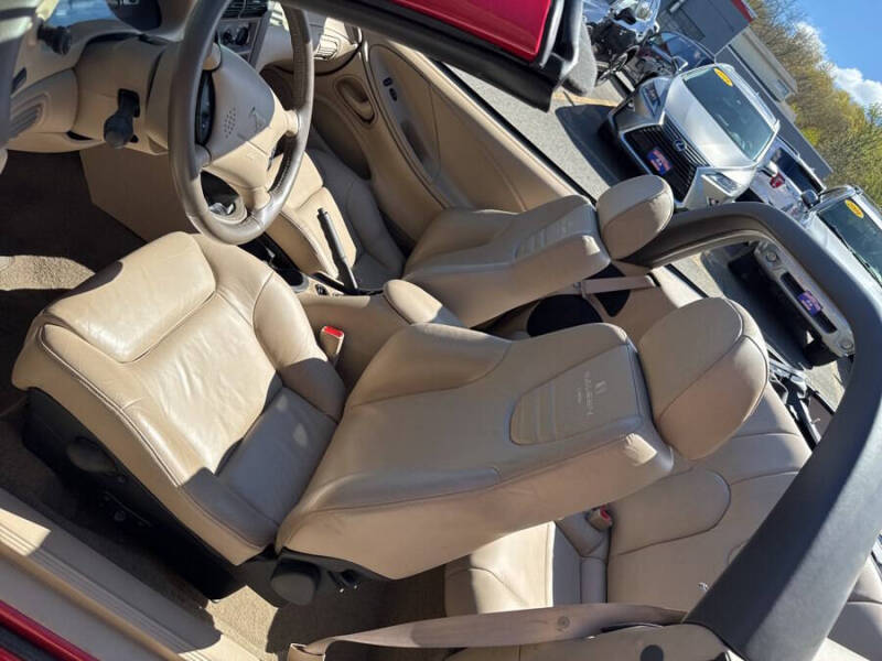 2000 Ford Mustang GT