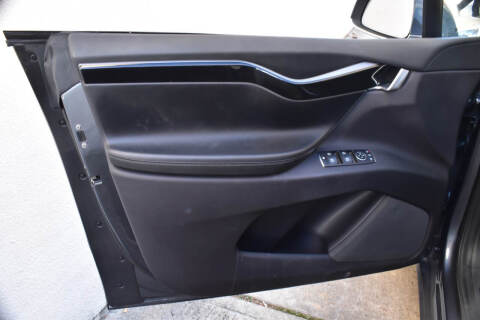 2018 Tesla Model X 75D