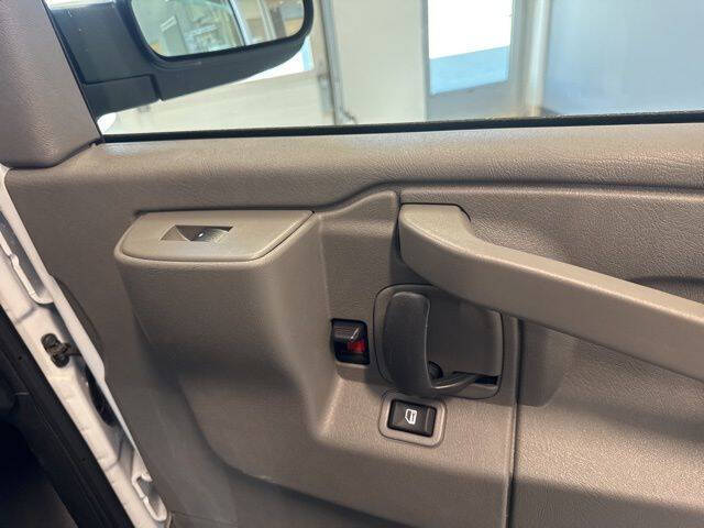 2026 Chevrolet Express 3500