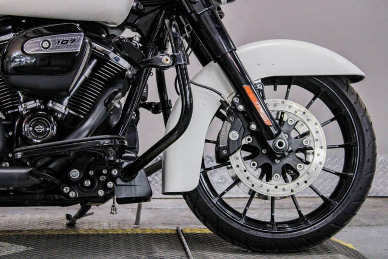 2018 Harley-Davidson Street Glide Special