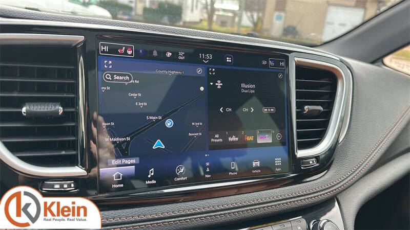 2024 Chrysler Pacifica Pinnacle