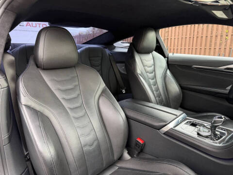 2021 BMW 8 Series M850i xDrive