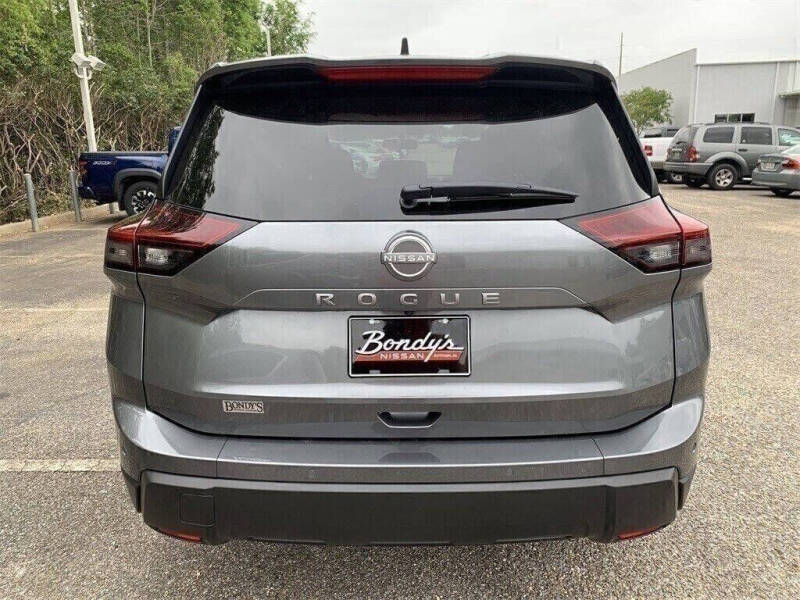 2025 Nissan Rogue S