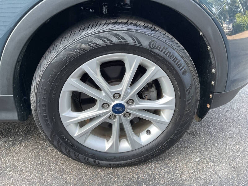 2019 Ford Escape SEL
