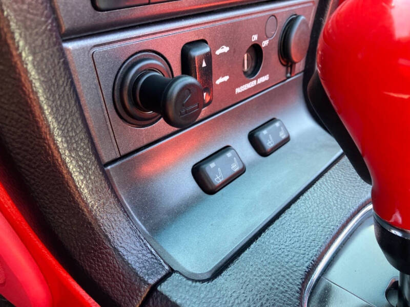 2003 Ford Thunderbird Premium