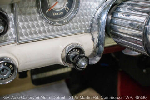 1957 Ford Thunderbird