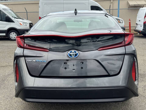 2020 Toyota Prius Prime LE