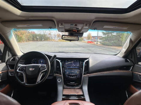 2017 Cadillac Escalade ESV Premium Luxury