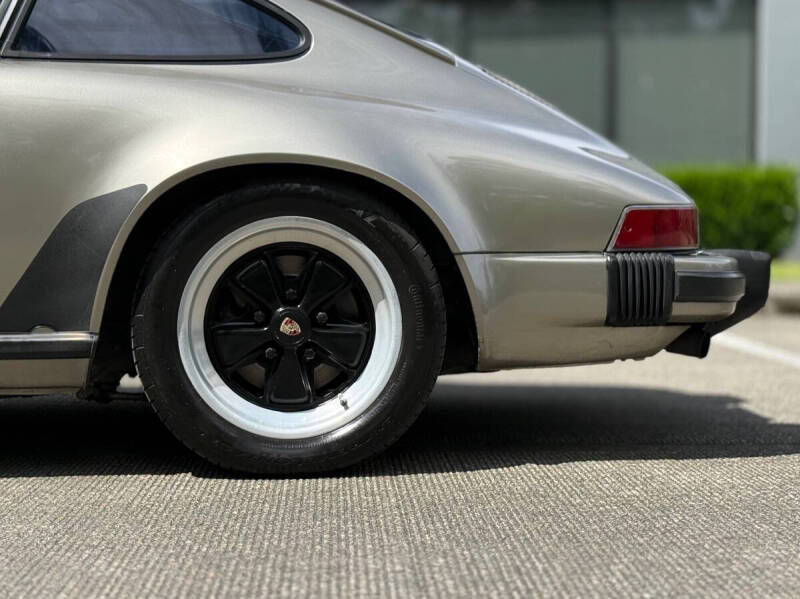 1982 Porsche 911 SC