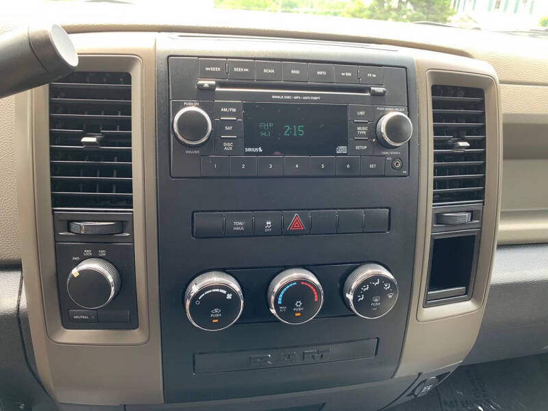 2012 RAM 1500 ST