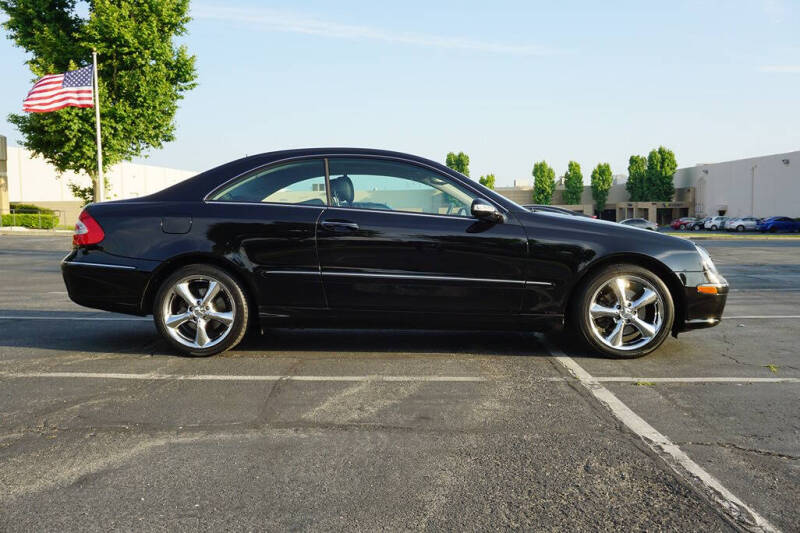2005 Mercedes-Benz CLK CLK 320