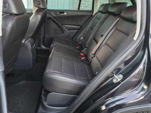 2011 Volkswagen Tiguan SE 4Motion