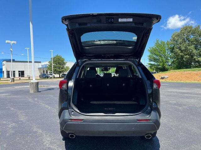 2020 Toyota RAV4 Hybrid 9