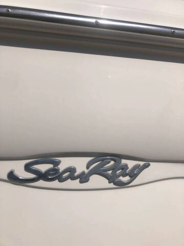 2001 Sea Ray 230