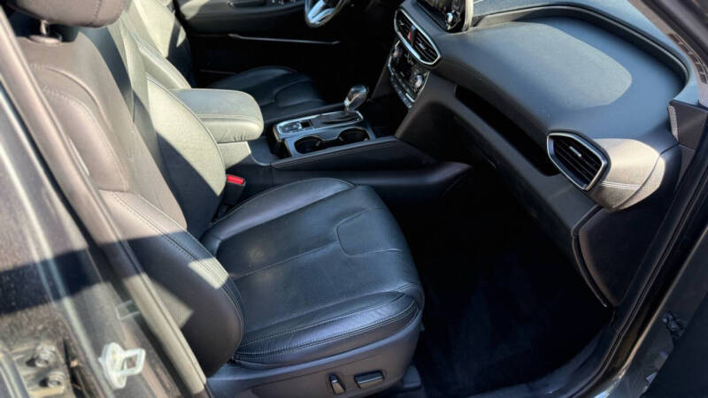 2020 Hyundai Santa Fe Limited 2.0T