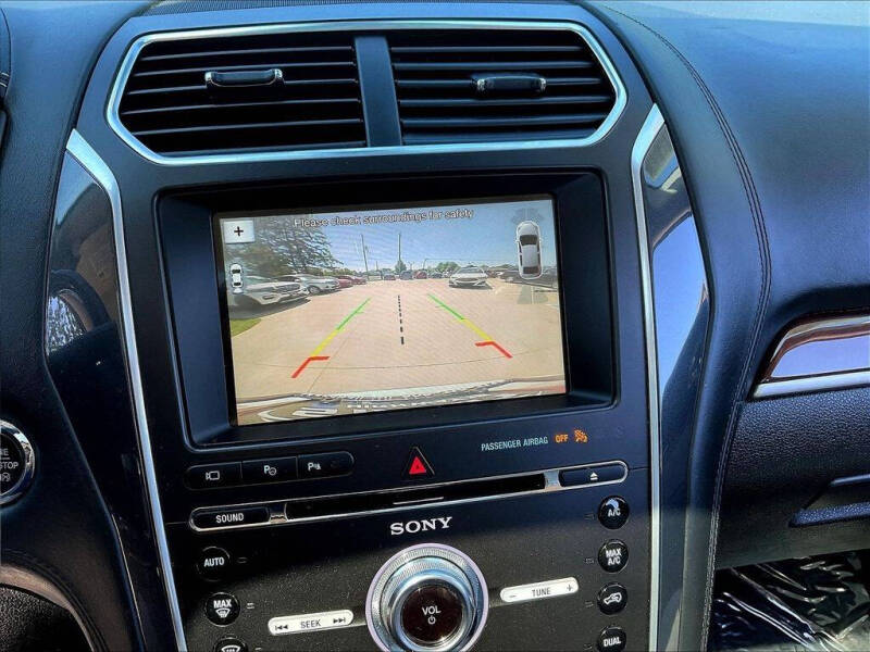 2017 Ford Explorer Platinum