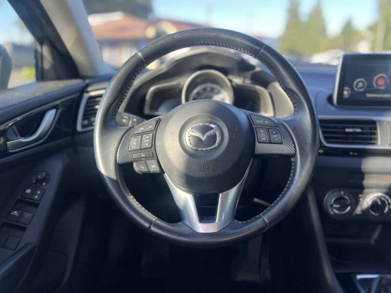 2015 Mazda MAZDA3 i Touring