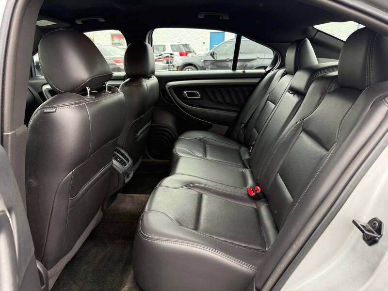 2014 Ford Taurus SEL