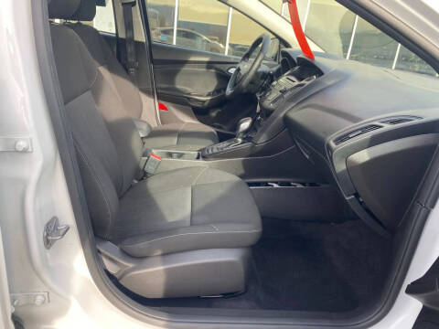 2017 Ford Focus SE