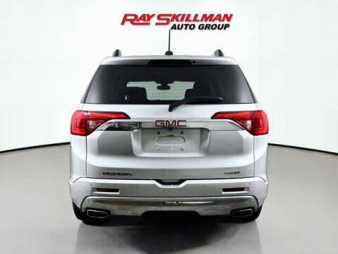 2017 GMC Acadia Denali
