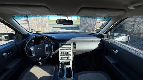 2009 Ford Flex SE
