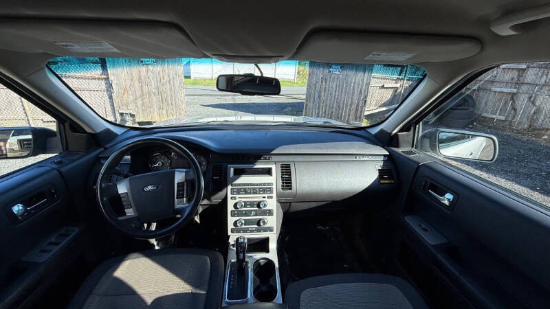 2009 Ford Flex SE