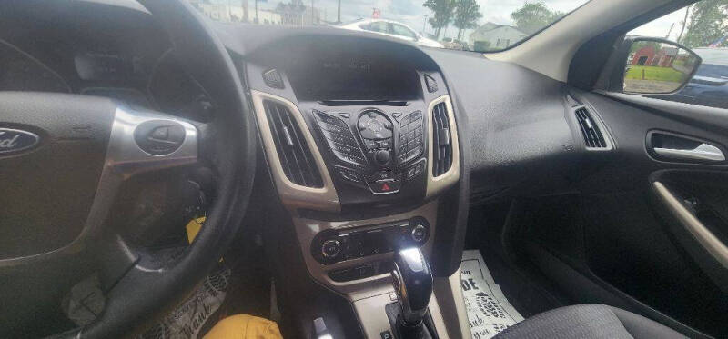 2012 Ford Focus SEL