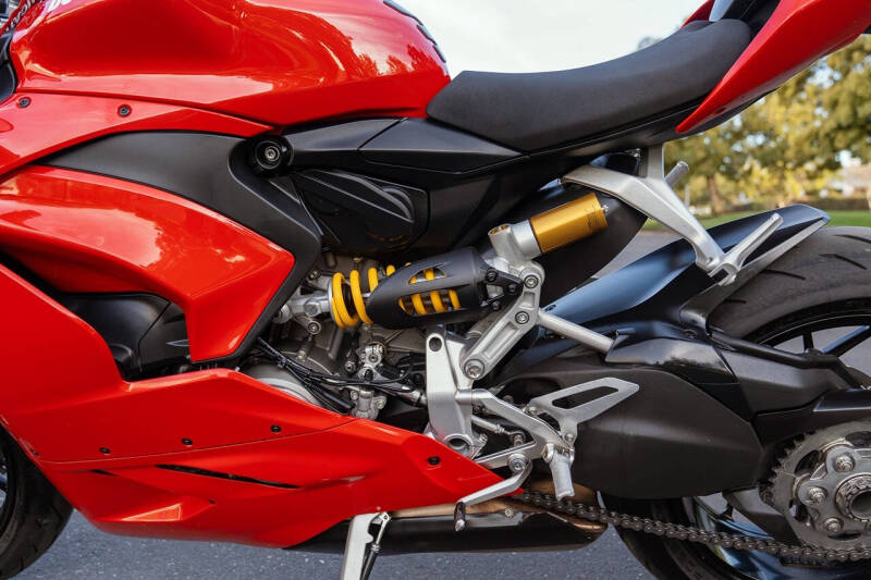 2020 Ducati V2 Superquadro Final Edition