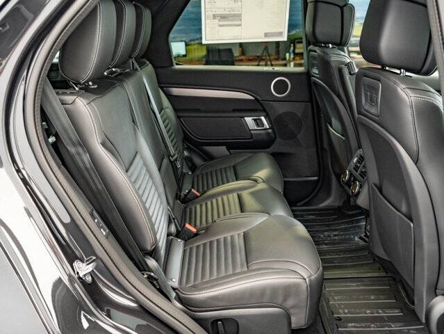 2026 Land Rover Discovery