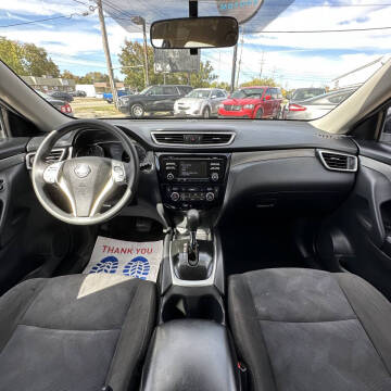 2015 Nissan Rogue SV