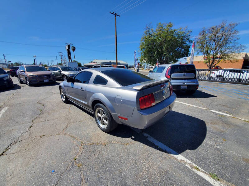 2006 Ford Mustang