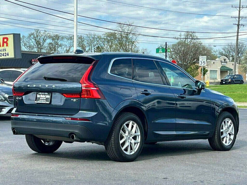 2018 Volvo XC60 T5 Momentum