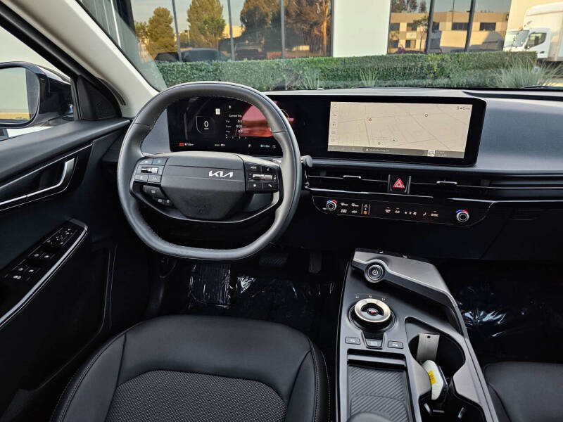 2025 Kia EV6 Light Long Range