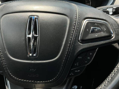 2017 Lincoln MKZ Premiere