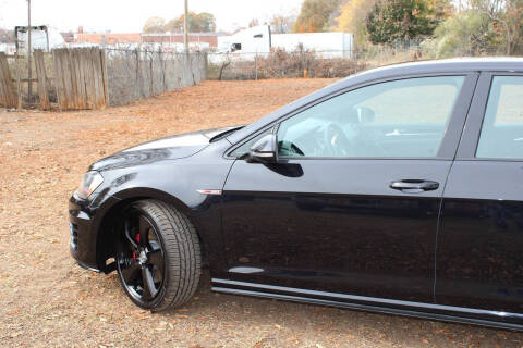 2015 Volkswagen Golf GTI S