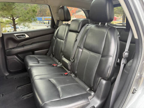 2018 Nissan Pathfinder Platinum