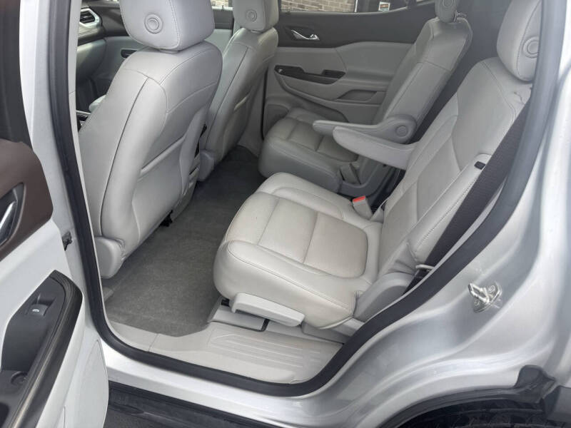 2019 GMC Acadia SLT-1