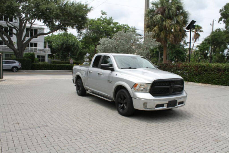 2013 RAM 1500 SLT