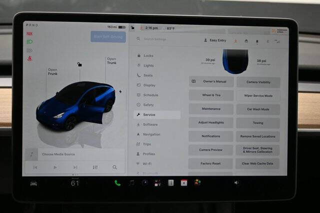 2025 Tesla Model Y Long Range