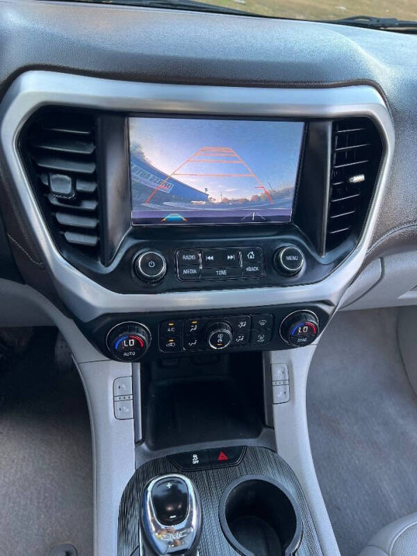 2017 GMC Acadia SLT-2