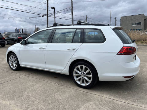 2016 Volkswagen Golf SportWagen TSI SE