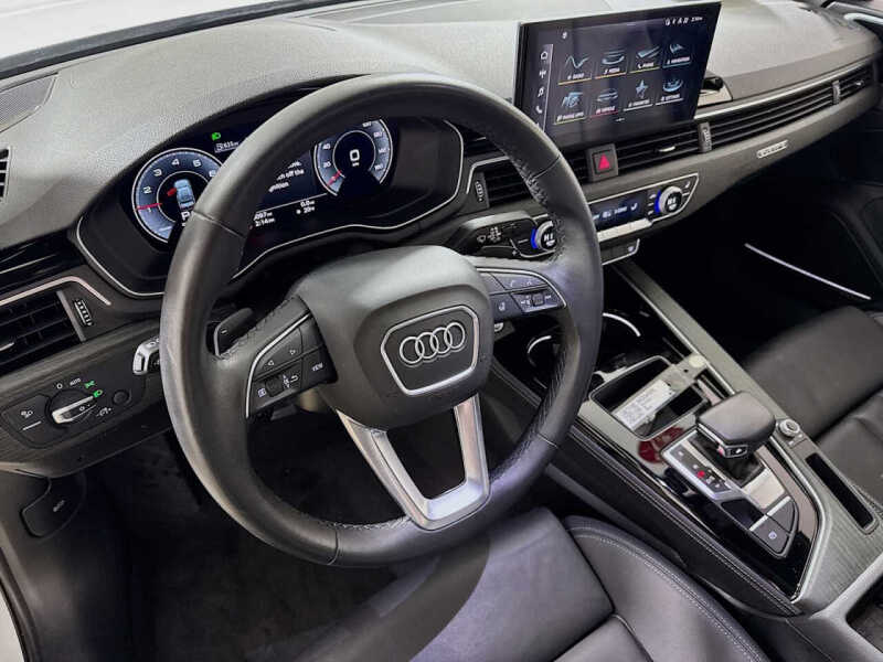 2023 Audi A4 quattro S line Prem Plus 45 TFSI