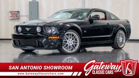 2005 Ford Mustang