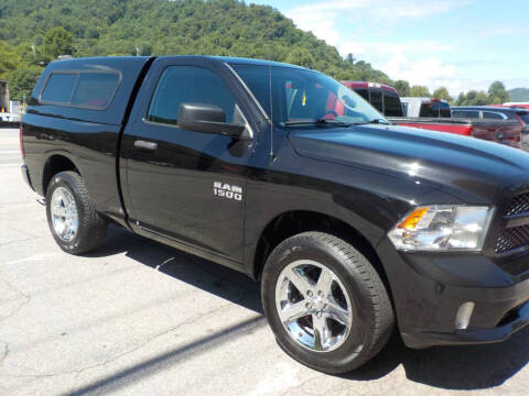 2017 RAM 1500 Express