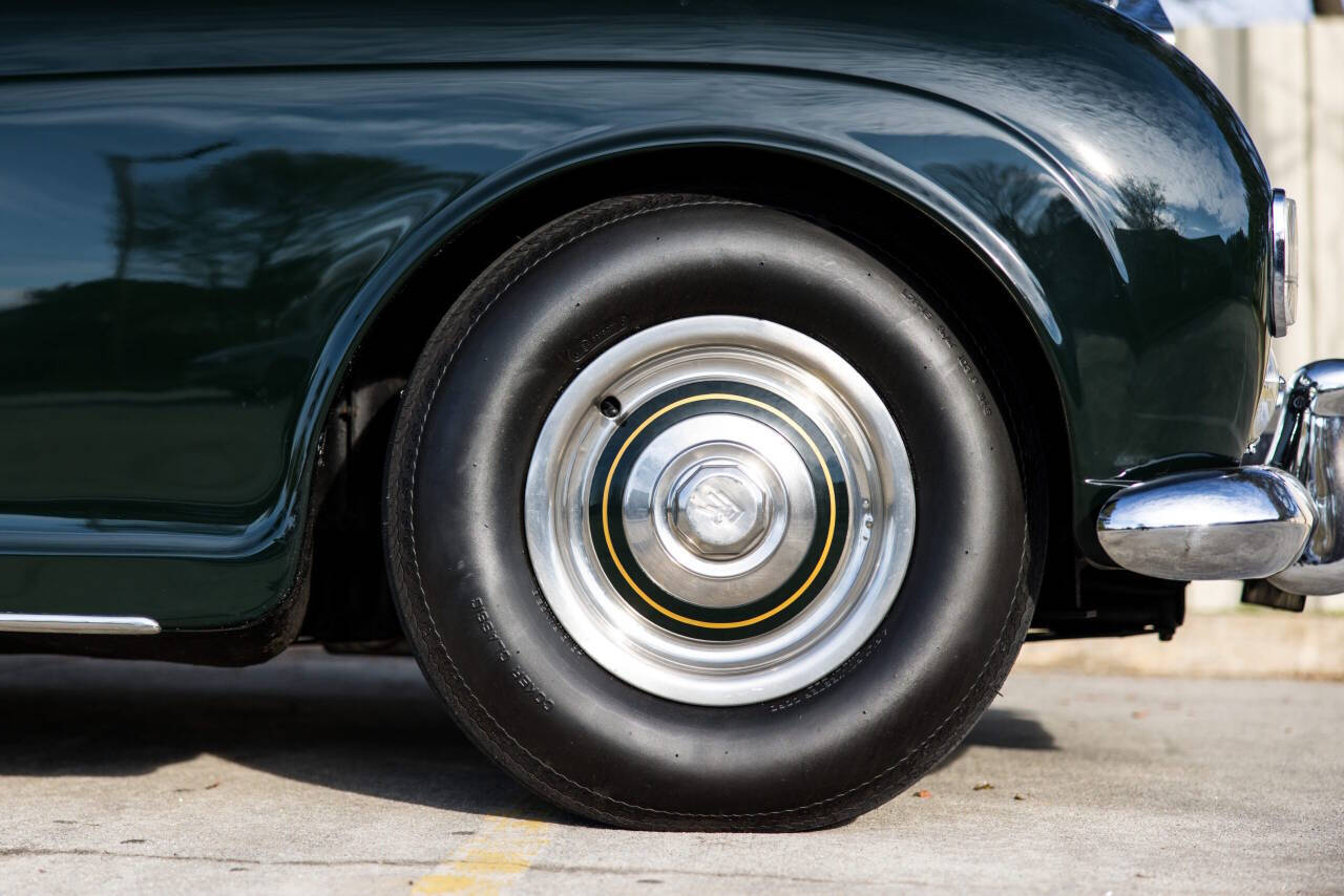 1967 Rolls-Royce Phantom 12