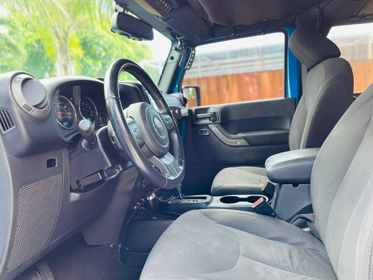 2015 JEEP Wrangler SUV / Crossover - $17,150