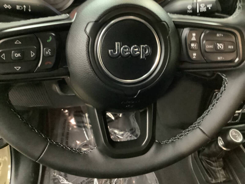 2026 Jeep Gladiator Sport