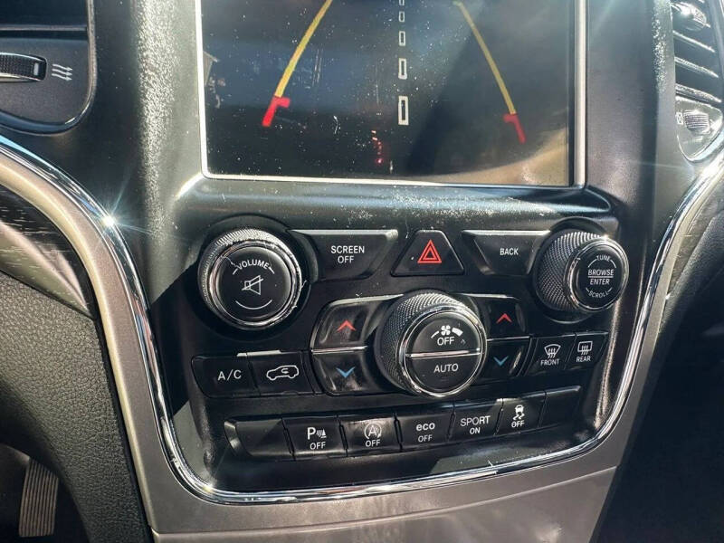 2017 Jeep Grand Cherokee Altitude