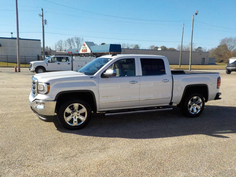 2018 GMC Sierra 1500 for sale at Young's Motor Company Inc. in Benson NC